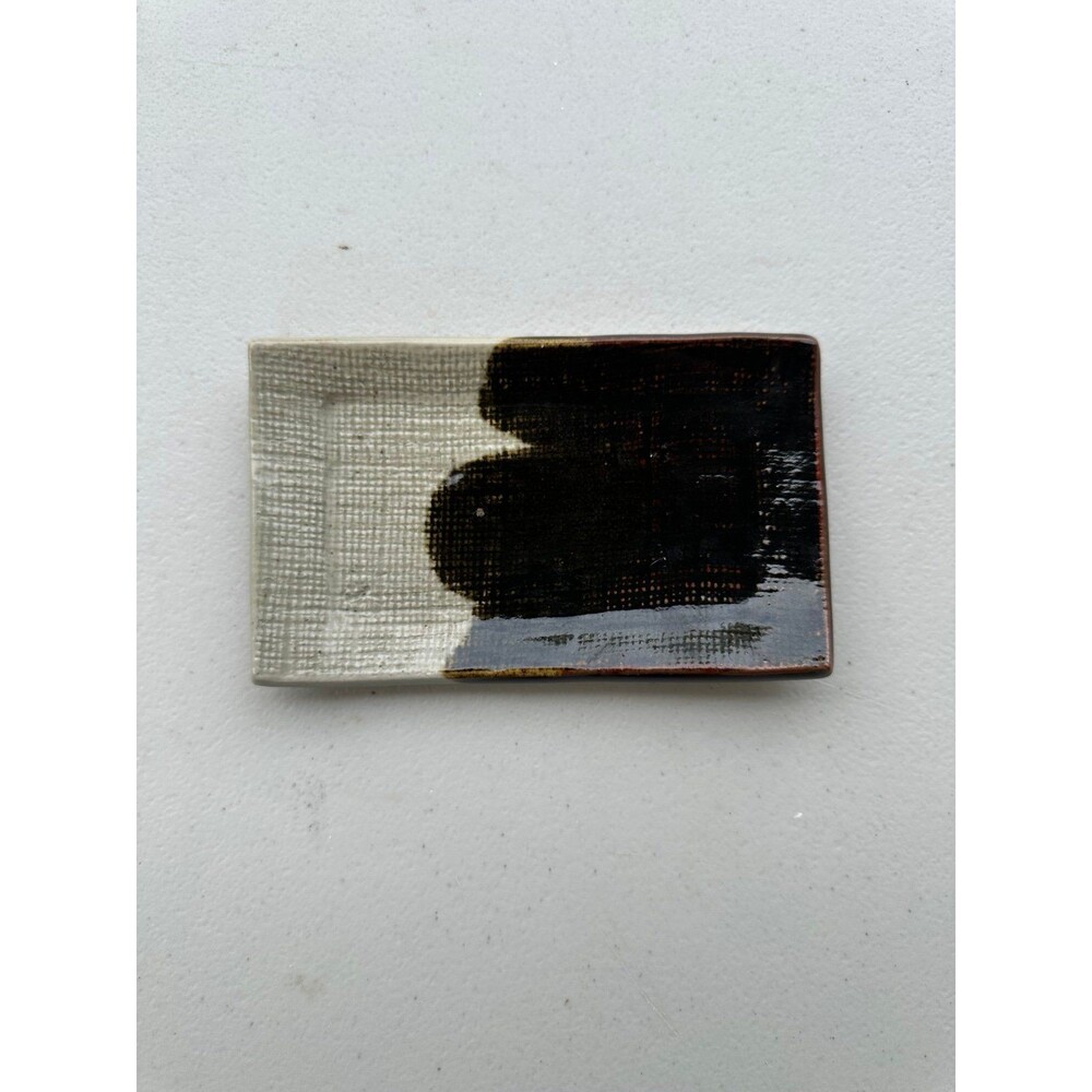 Japanese Rectangular Textured Contrast Glossy Glaze Ceramic Trinket Dish Pottery